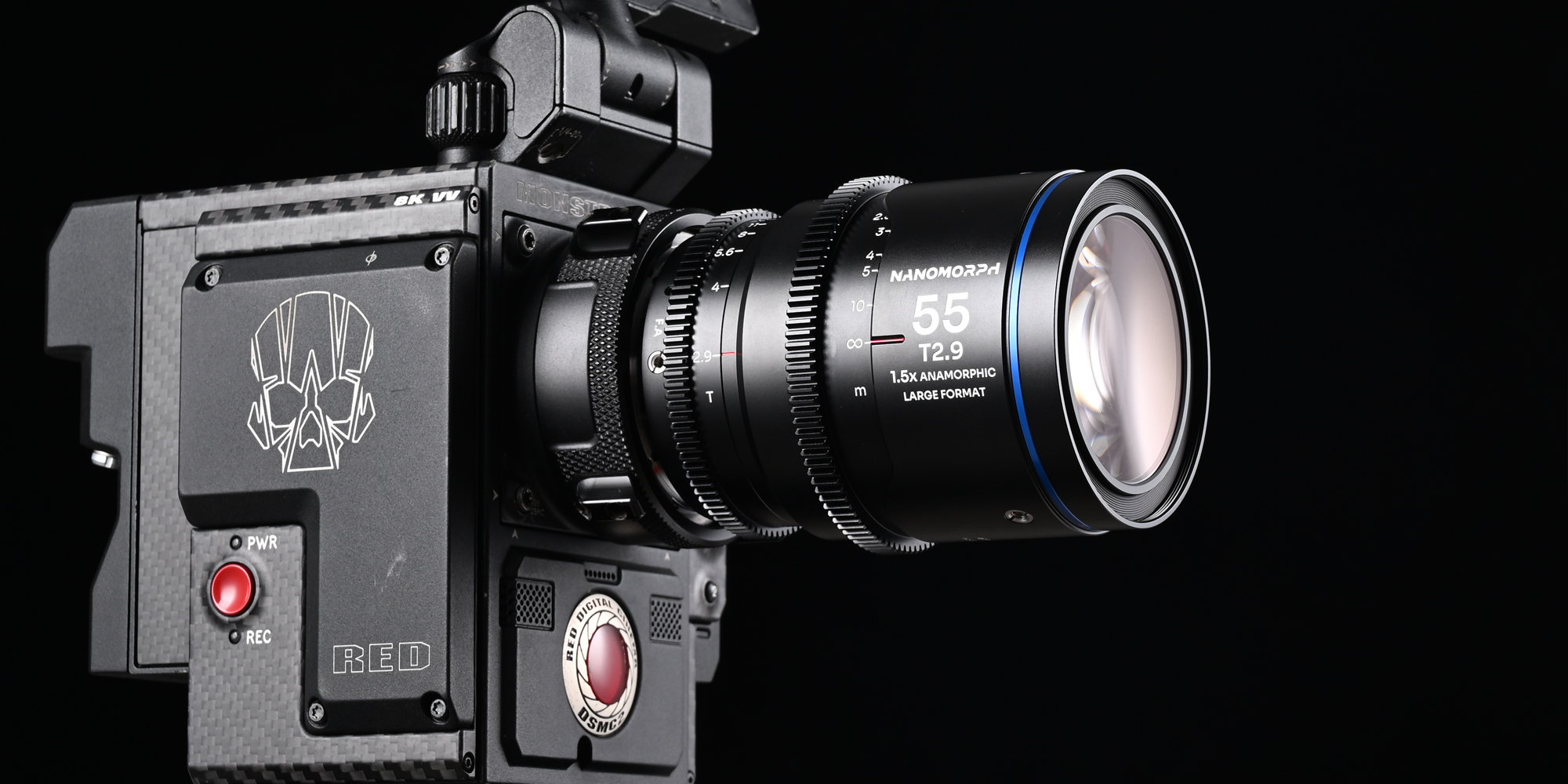 Obiektyw Laowa Nanomorph 55 mm T2,9 1,5x LF Blue do Arri PL / Canon EF połączony z kamerą RED